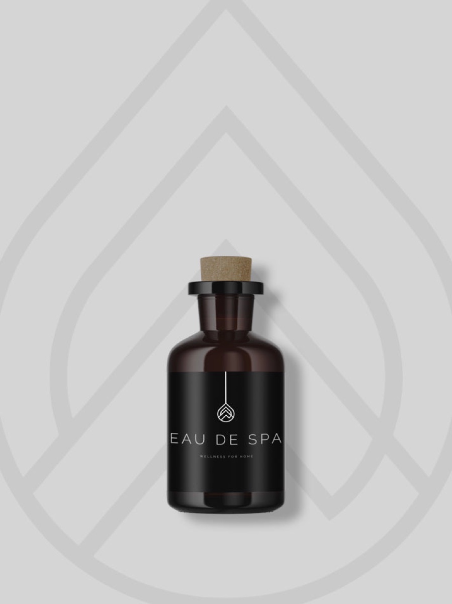 Eau de Spa handcrafted essential oil bottle