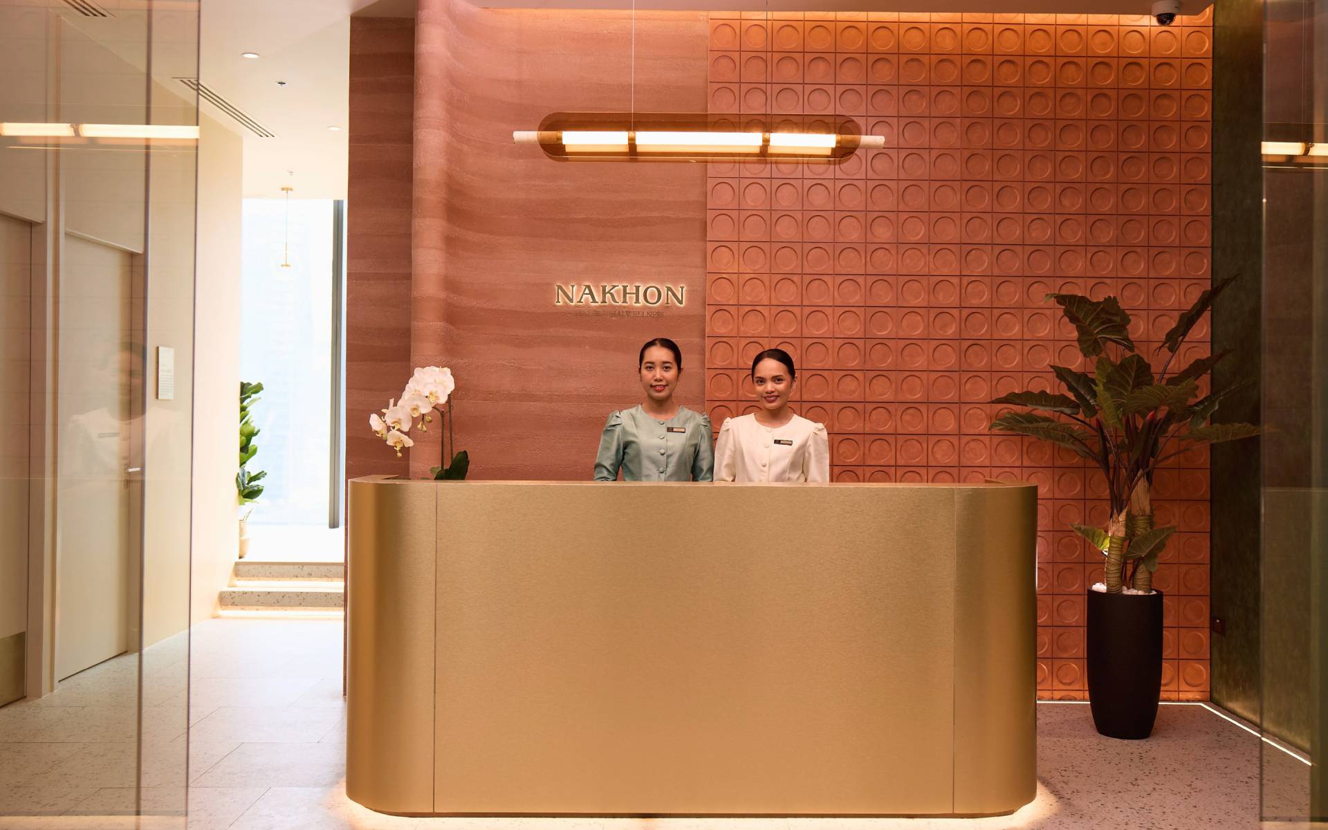 Nakhon Spa Bangkok private luxury spa suite