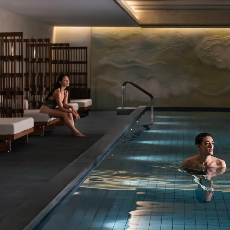 Hallenbad Six Senses Kyoto